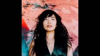 Thao & The Get Down Stay Down - The Evening chords