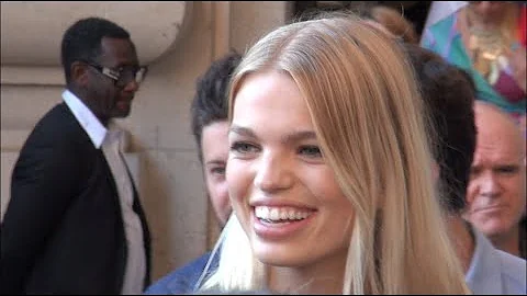 FASHION WEEK PARIS  DAPHNE GROENEVELD