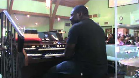 Troy Chambers at Mt. Olivet SDA (Lord I Lift Your ...