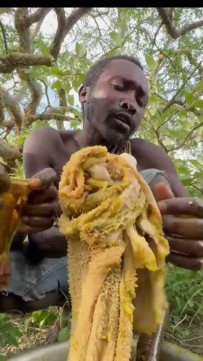 A Day in the Life of the Hadzabe Tribe: Bush Foods and Traditions. #suku hadzebe