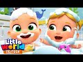 Niko und Nina nehmen ein Bad | Kinderlieder für Kleinkinder| Little World Deutsch