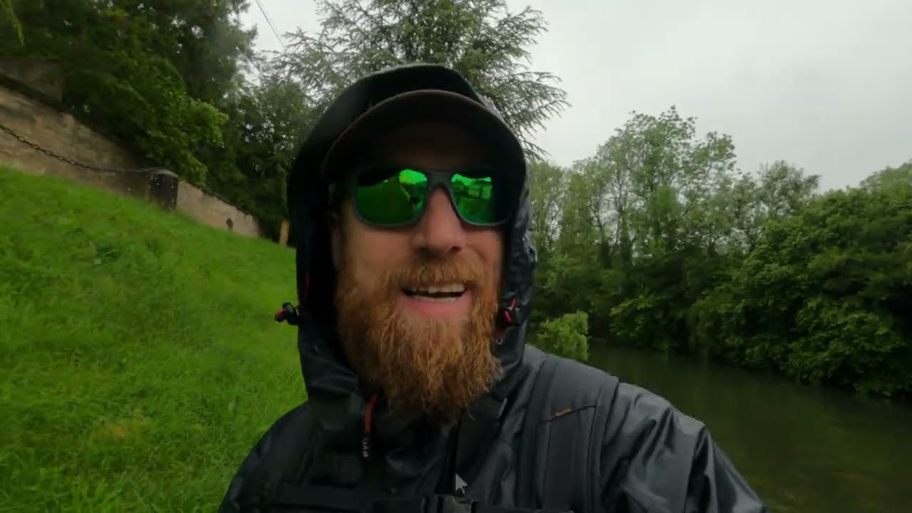 À la Recherche du Brochet en Rivière