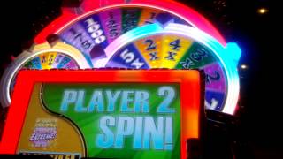 Wheel of Fortune Triple Extreme Spin Slot Machine