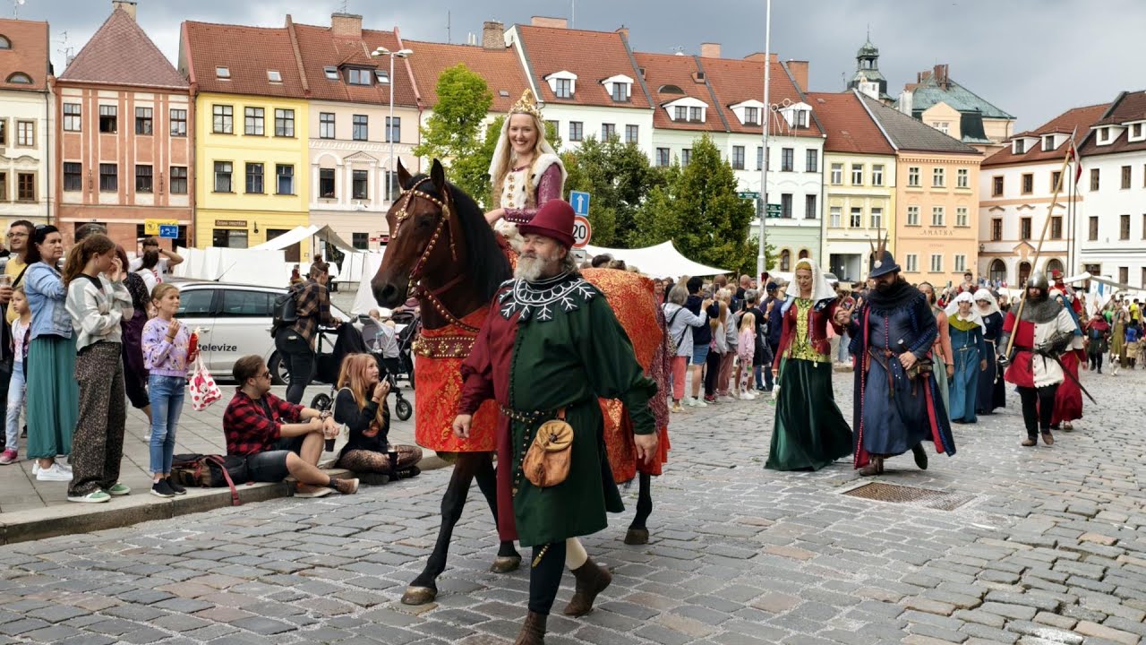 Slavnostní průvod, slavnosti královny Elišky, Hradec Králové 2025