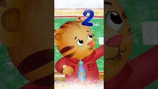 Daniel Tiger's Neighborhood | Make Believe: Teacher 🧑‍🏫 | PBS KIDS #Shorts