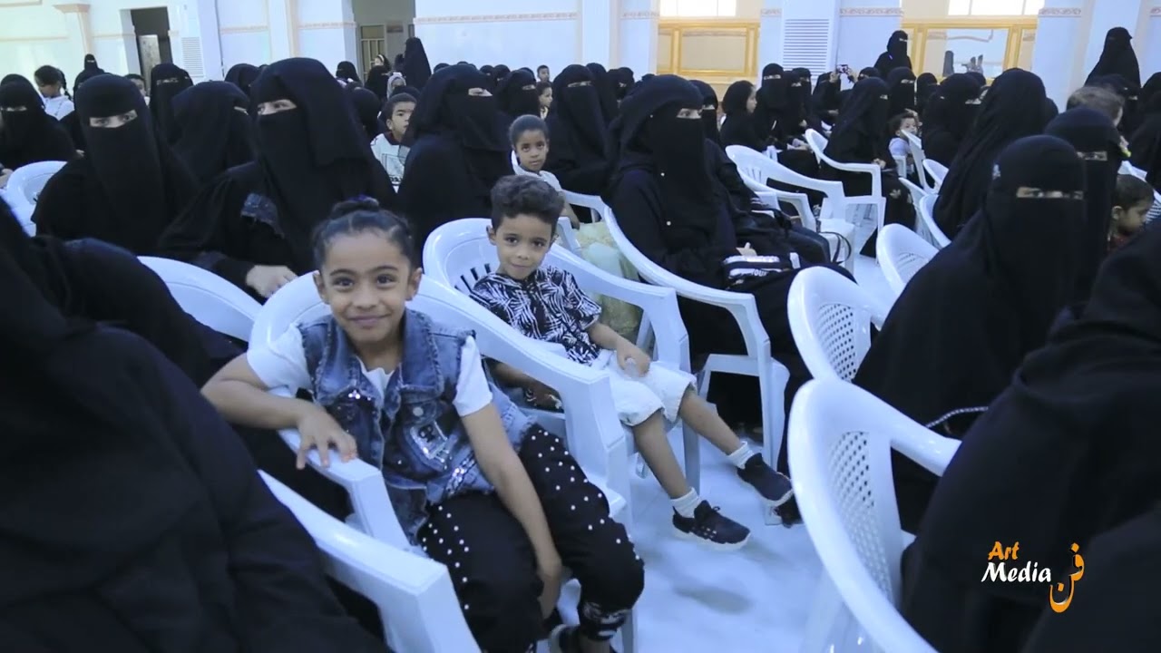 حفل تخرج دفعة لسان الخلد (الدفعة الرابعة من قسم اللغة العربية بكلية التربية جامعة سيئون)