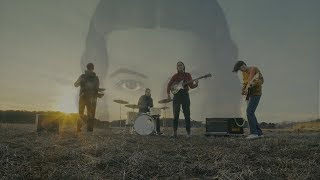 Смотреть клип Crumb - Nina [Official Video]