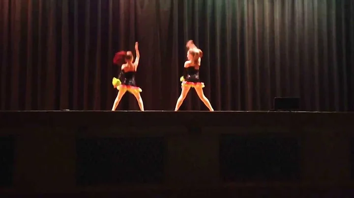 Aryonna & Taylor 5th grade lip sync