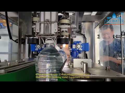 Bottle handle installation machine