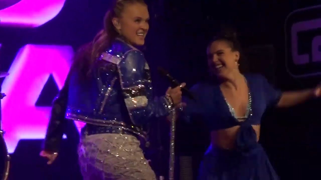 25 10 06 Jojo Siwa Infinity Heart Tour @ Concorde 2 Brighton Infinity Heart