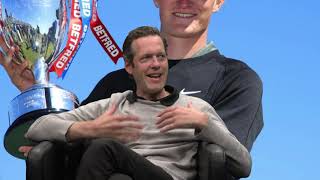 GÄSTER: Gusten Dahlin och Niklas Engdahl Tee Party är Sveriges enda...