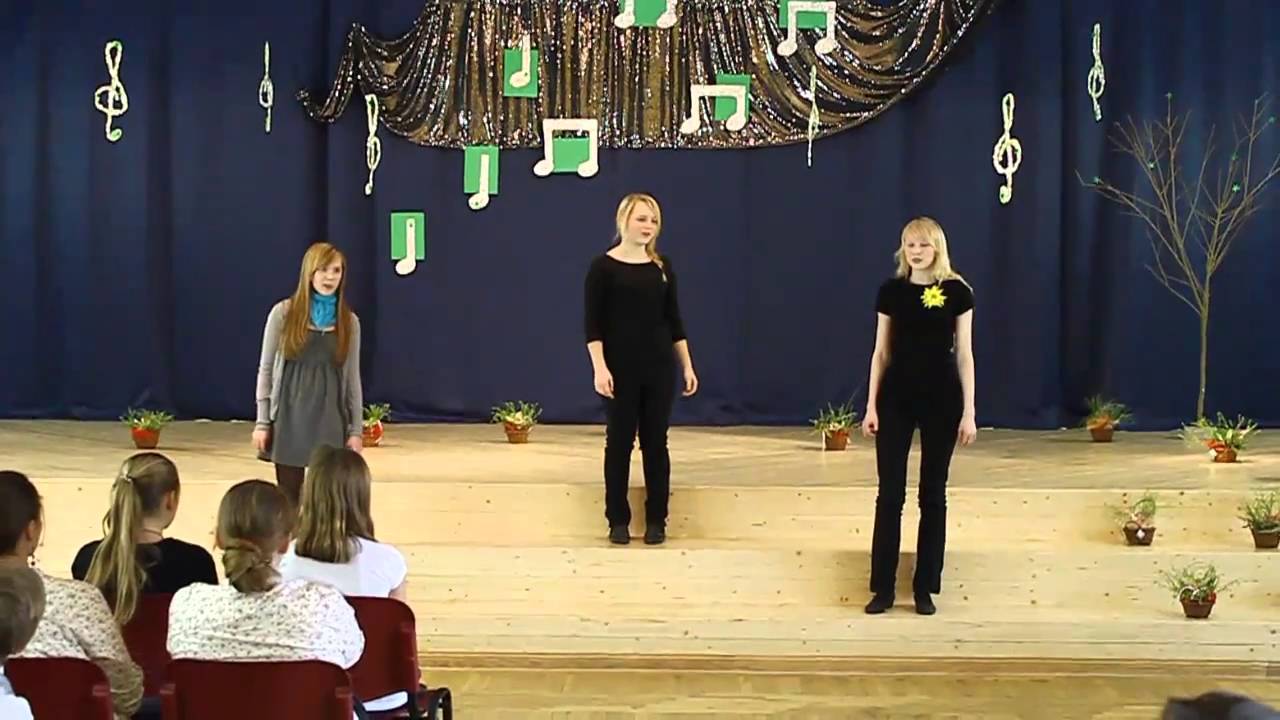 Leisi Keskkooli 8. klassi trio - Kas poleks tore see (muusikalist 