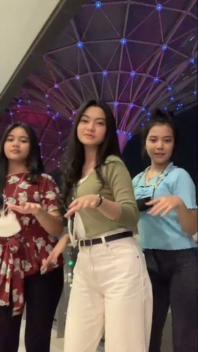 STORY GOYANG TIKTOK 2021 @RATUAULIATP