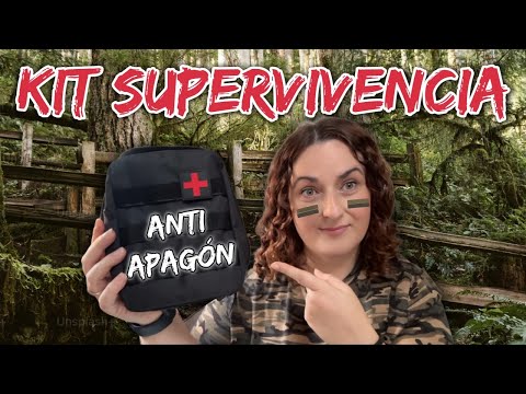 WHAT'S INSIDE A BLACKOUT SURVIVAL KIT? EVERYTHING YOU SHOULD HAVE OR PREPARE