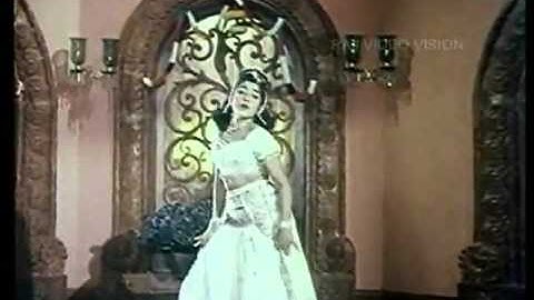 Paruvam Enathu Paadal HD Song