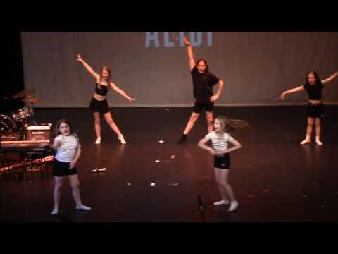 SF24 Talent 10 Lola Poppy Ruby Hettie &  Precious