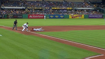 CIN@PIT: Suarez moves 90 feet away from tying game