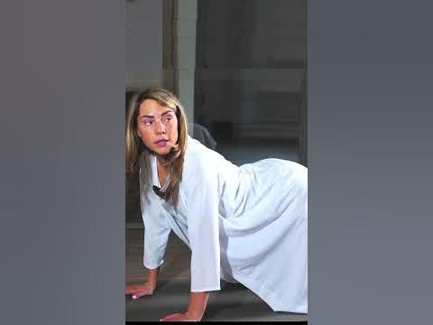 Йога для всех, упражнение на укрепление позвоночника, кошка корова ...
