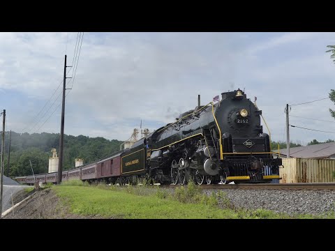 T-Hog in the Heat!! | Reading and Northern 2102 Iron Horse Rambles July 02, 2022