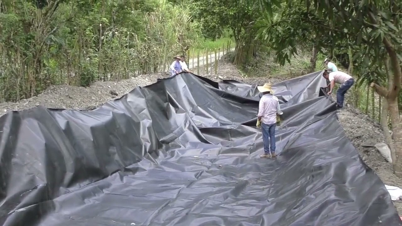 @ cách trải hồ bạt HDPE...sonlinh.net.....0965753377