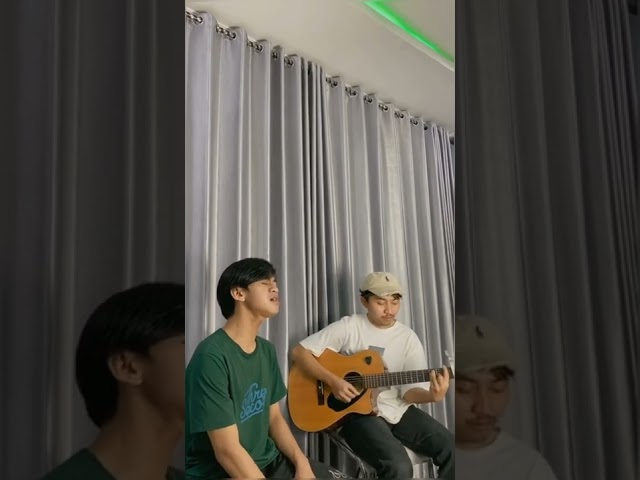 HANYA DIA YANG ADA DI JANTUNG HATI (PECAH SERIBU) || COVER GITAR WANGSEE class=