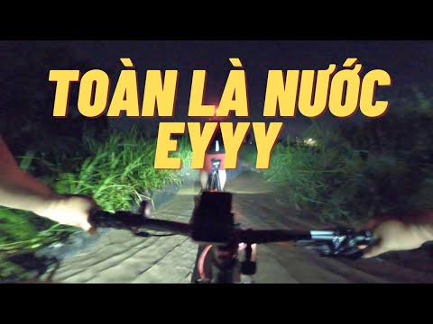 Video Hủ tiếu Lái Thiêu và Cooktail Sài Gòn | Night Ride - youtube