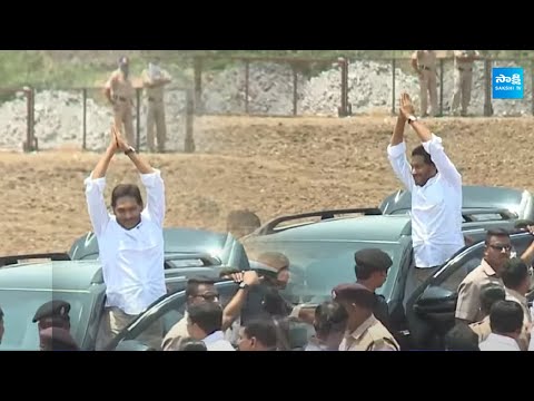 CM YS Jagan Stepped In Tadipatri For YSRCP Public Meeting | AP Elections | Memantha Siddham@SakshiTV - SAKSHITV