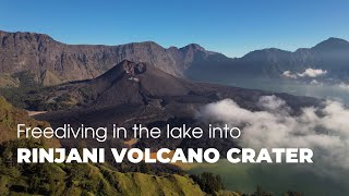 Freediving in Segara Anak Lake into the crater of Rinjani Volcano