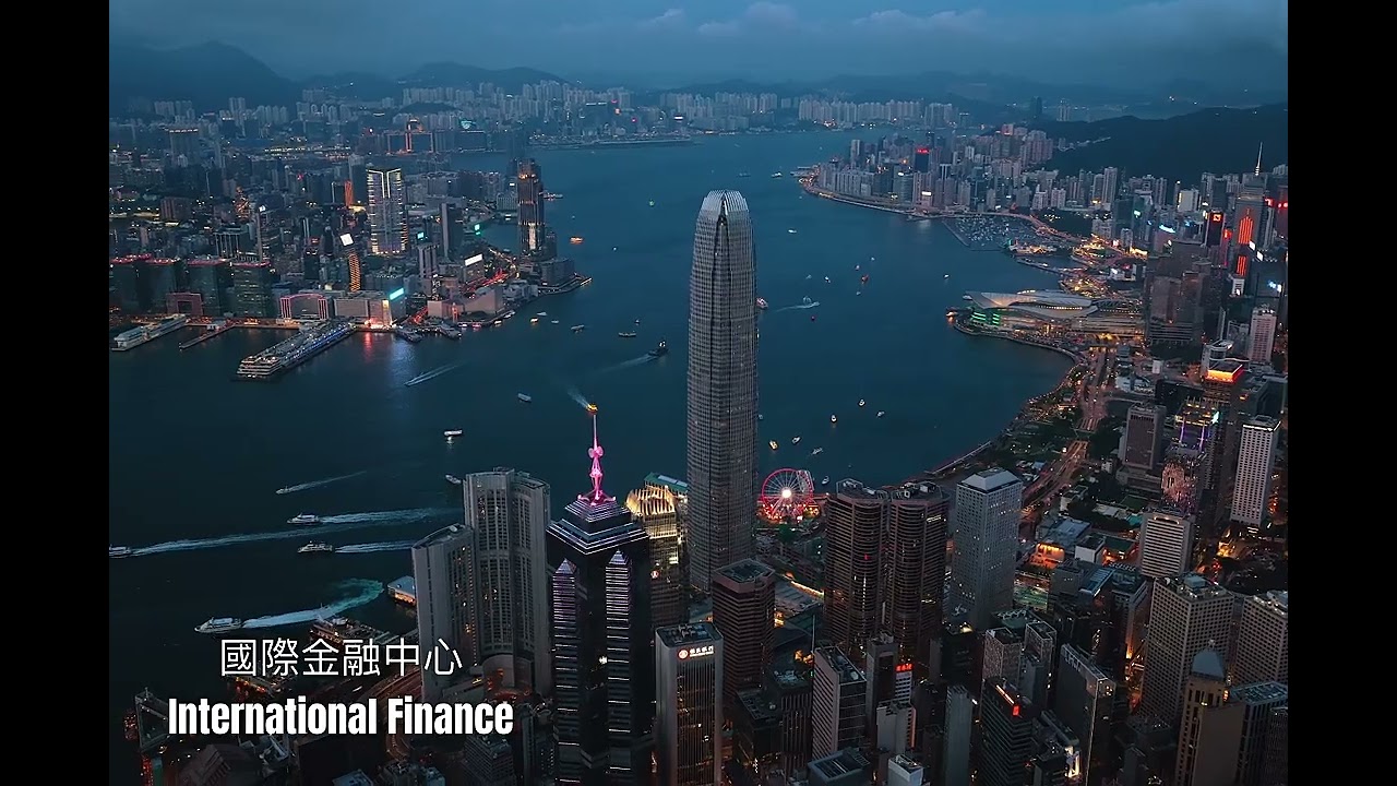 Hong Kong. A tiny world, a myriad of splendors. 