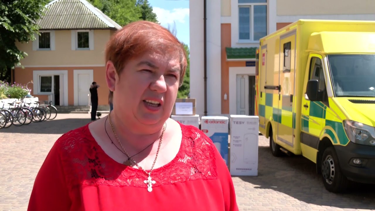 Острозький психоневрологічний інтернат отримав автомобіль швидкої допомоги