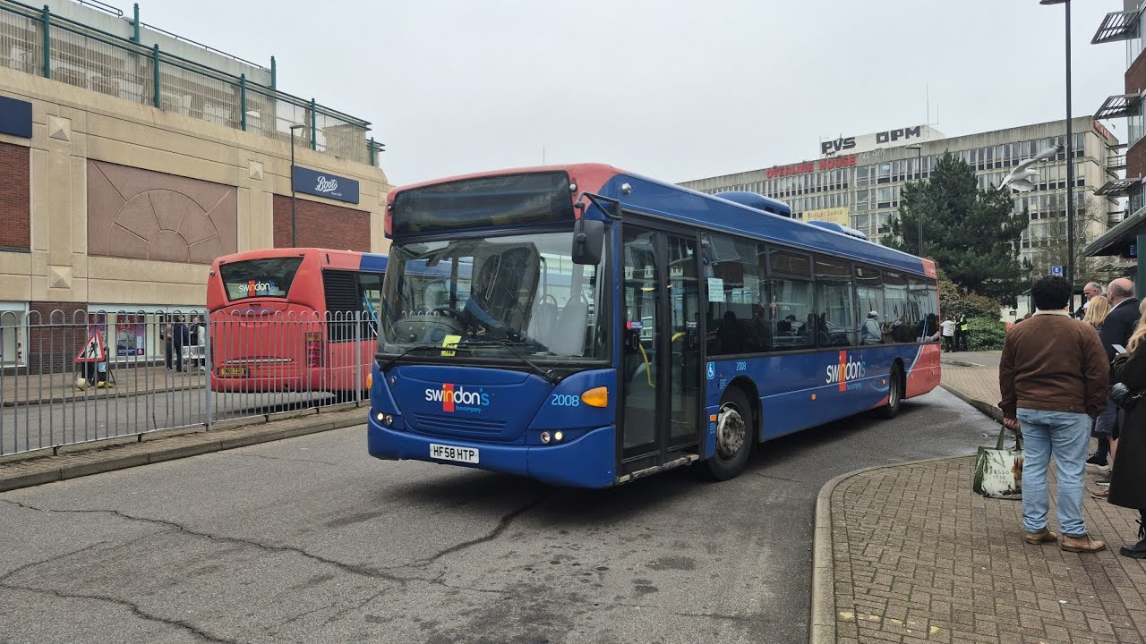 On loan to Metrobus: Swindon's Bus Company Scania N230UB OmniCity | 2008 (HF58 HTP) | Route 1