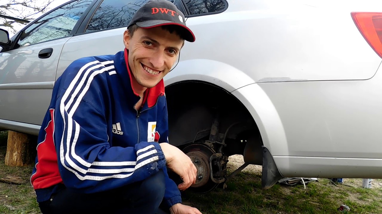 Замена тормозной жидкости и ремкомплекта суппортов на Шевроле Лачетти ...