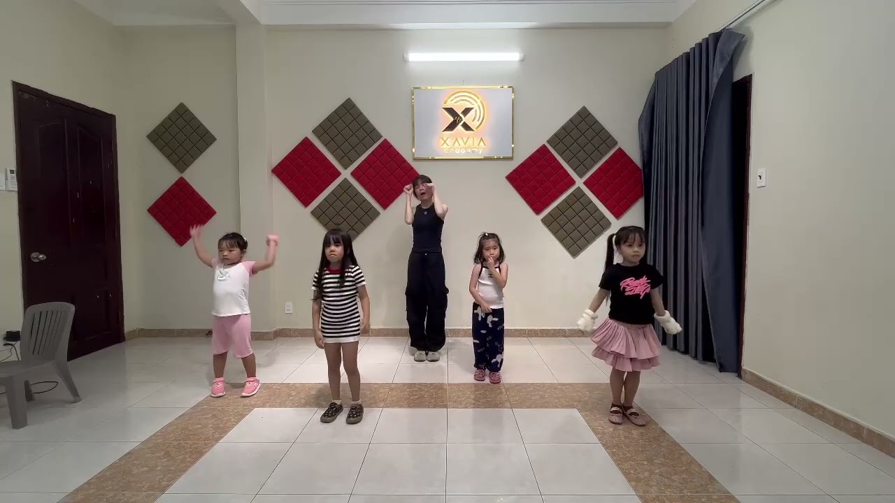 Những kỷ niệm tuổi thơ tuyệt vời của Công Chú Thỏ và Công Chúa Nhím #shorts