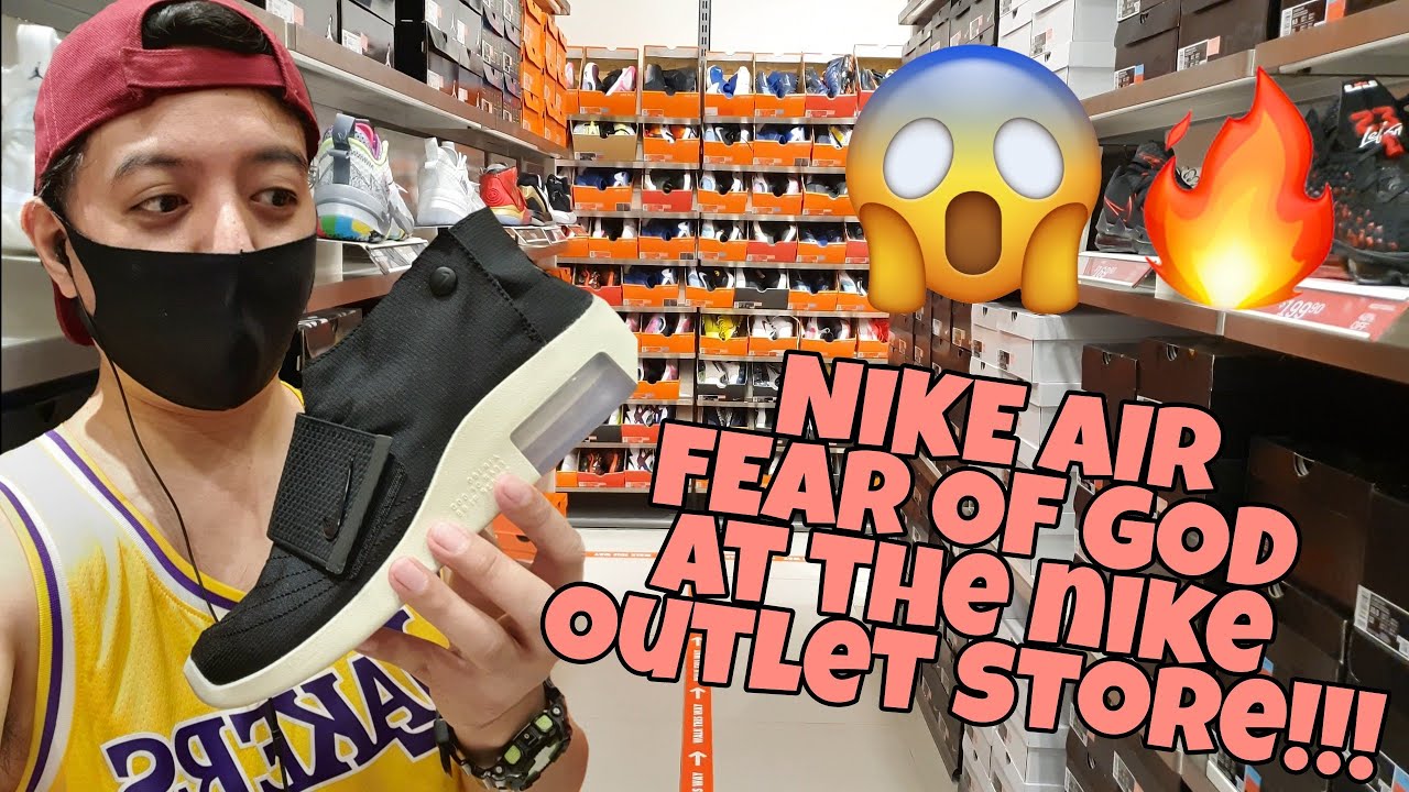 Vlog #2 Cheapest Sneakers in Singapore ( Nike Factory Outlet )