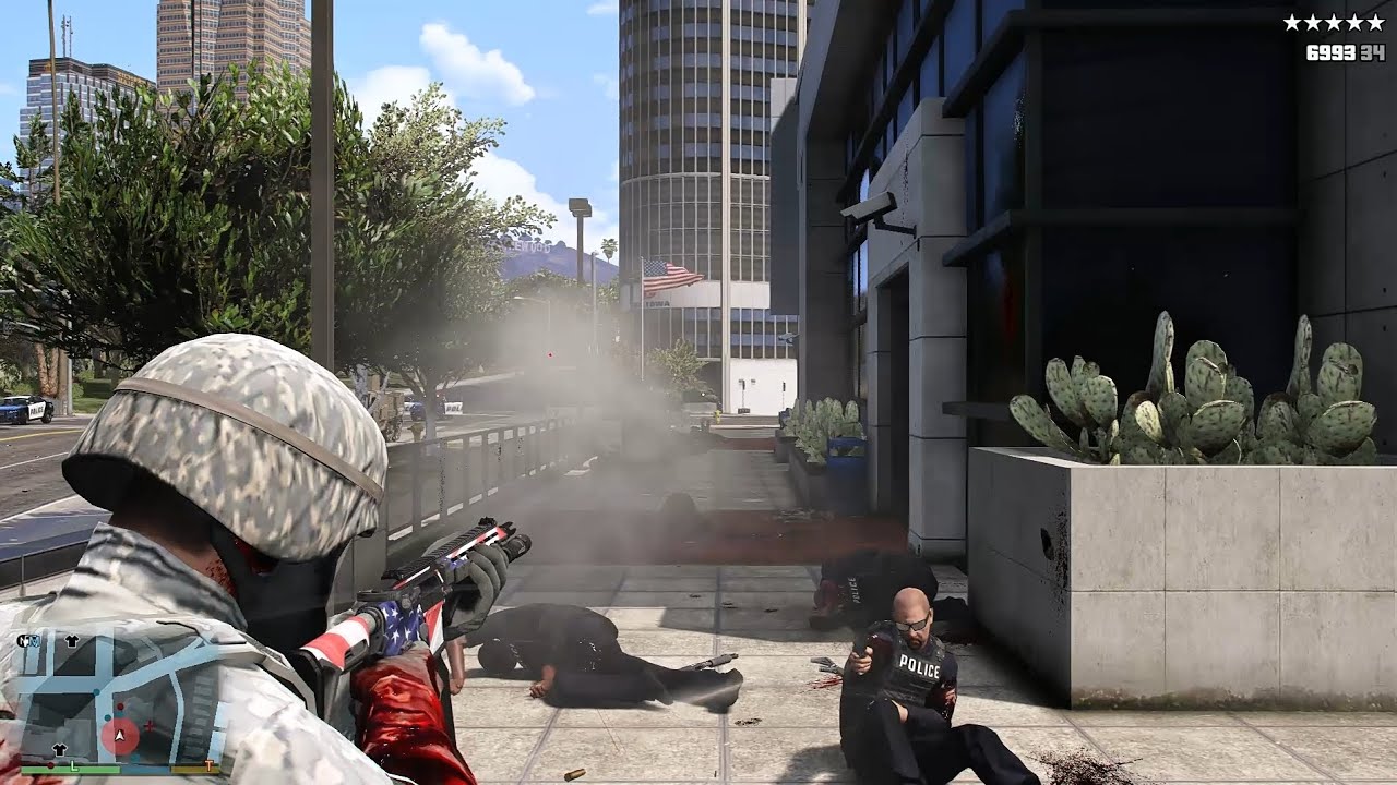 GTA 5 - Vespucci Police Station Massacre + Five Star Escape - YouTube