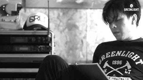 ARIEL NOAH with GREENLIGHT  Writing Lyric (Radiohead-High and Dry Cover)