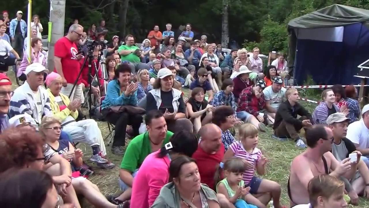 Грушинский фестиваль на машине Грушинский фестиваль на машине