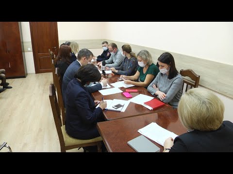 В Ревде люди
