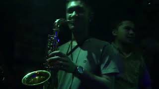 Sunday Eleven - Oh When The Blues (Cover)