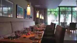 No. 5 Boutique Art Hotel - The Honeymoon Couple - Moonsrtw