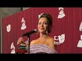 Chiquis dedica el tercer Latín Grammy a su mamá y envía mensaje a su padre