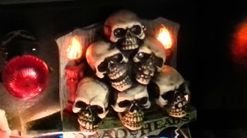 Scared Stiff Skull Pile Eyes Mod