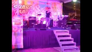 Mungkir Bahagia - Syafeek