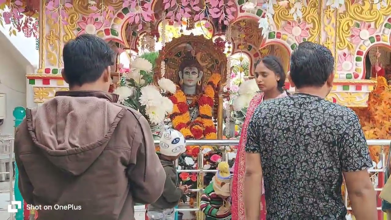 बाबा इच्छाधारी मंदिर बहुत ही सुंदर और अद्भुत  प्लीज कमेंट बॉक्स में बताएं कहां पर है यह मंदिर@#@