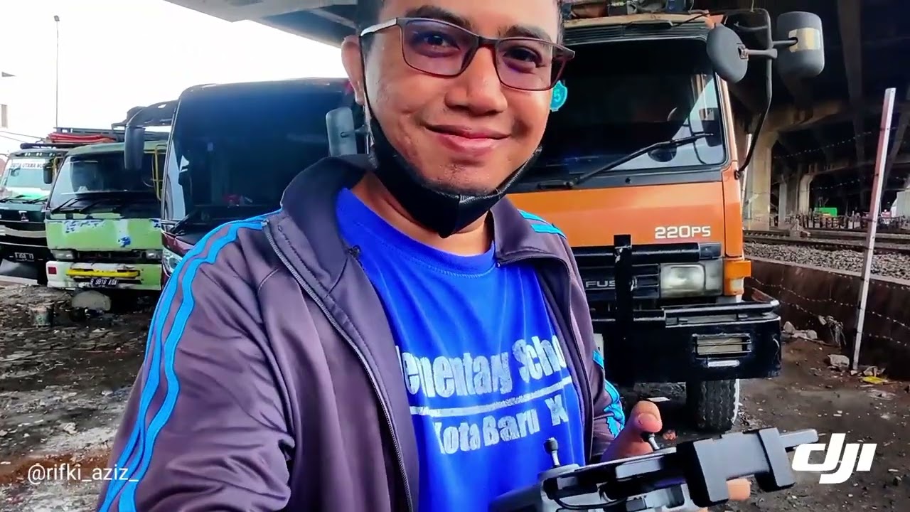 FlyOver Kranji_ Hunting Kereta Api_ Dji Neo