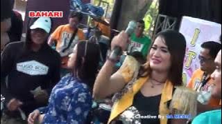 Rebutan lanang voc ITA DK- Live show BAHARI desa.Sumberjaya