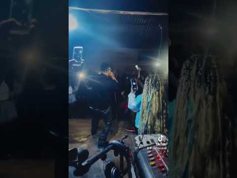 Seysey Ft Anatal Gyal Ny Tamatave Nouveauté Hira Disponible Sur Tiktok 2025 Music Abonnetoi