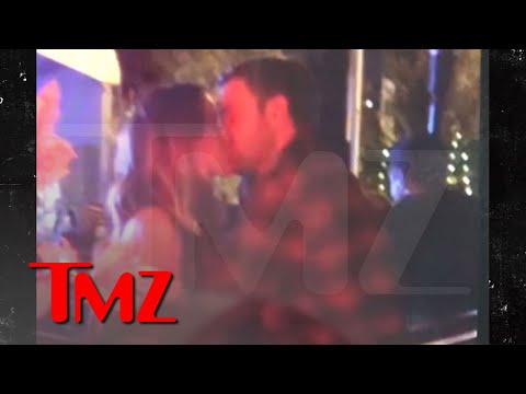 Kristin Cavallari Kissing Mystery Guy at Chicago Bar