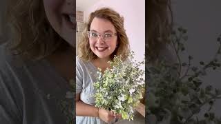 DIY flocking tutorial! 💚I would love to share this tutorial with you. Drop me a comment!