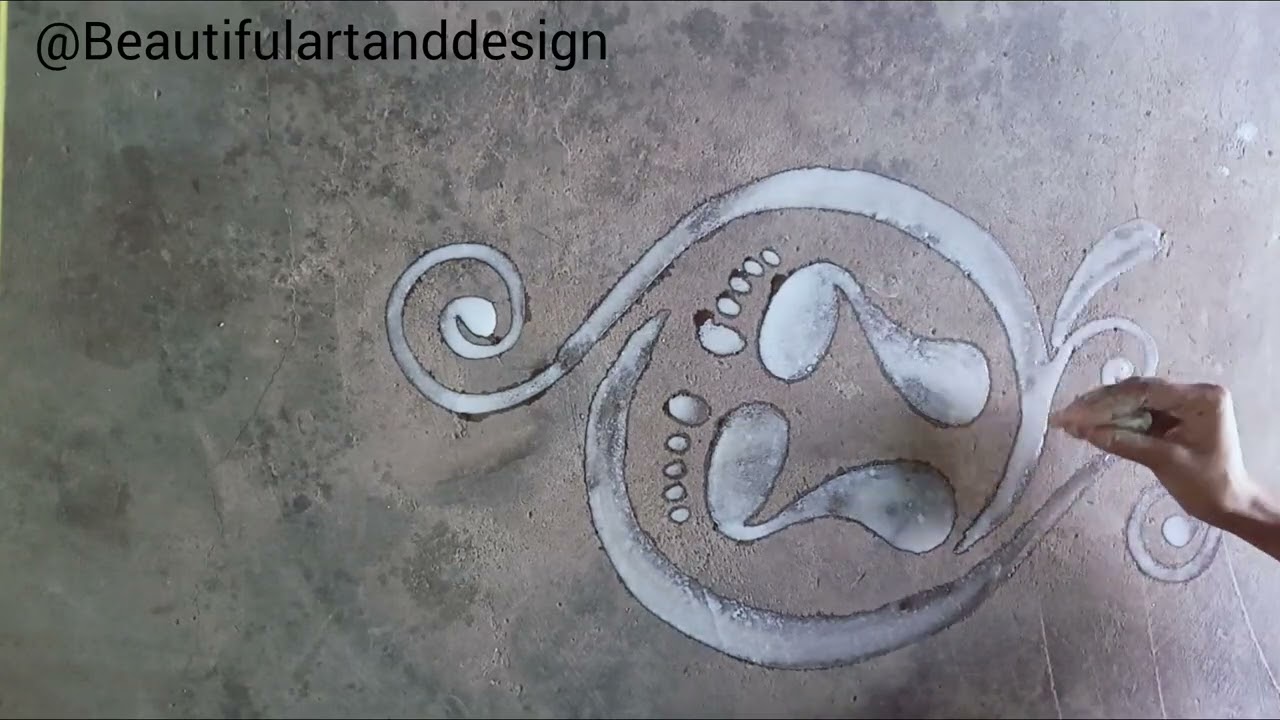 Beautiful Lakshmi Charan Rangoli Design 👣| Easy Festival Special rangoli | White Rangoli Design |